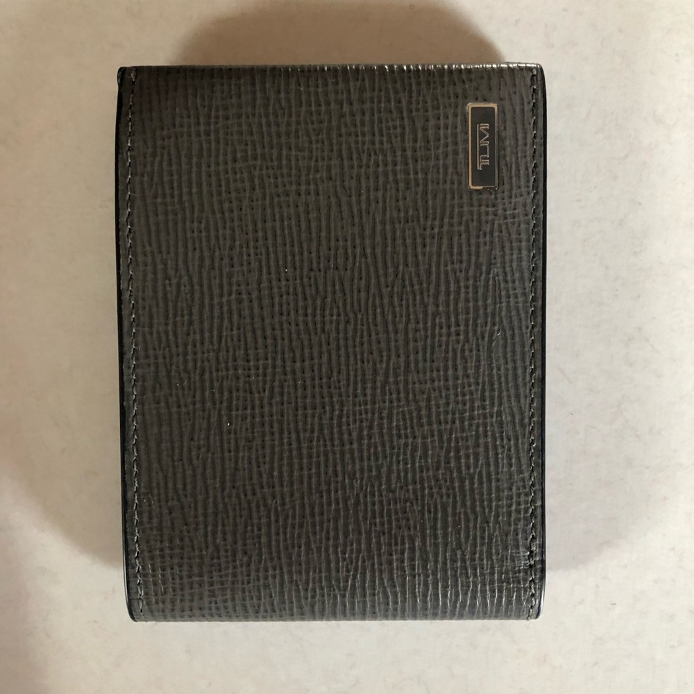 Tumi wallet